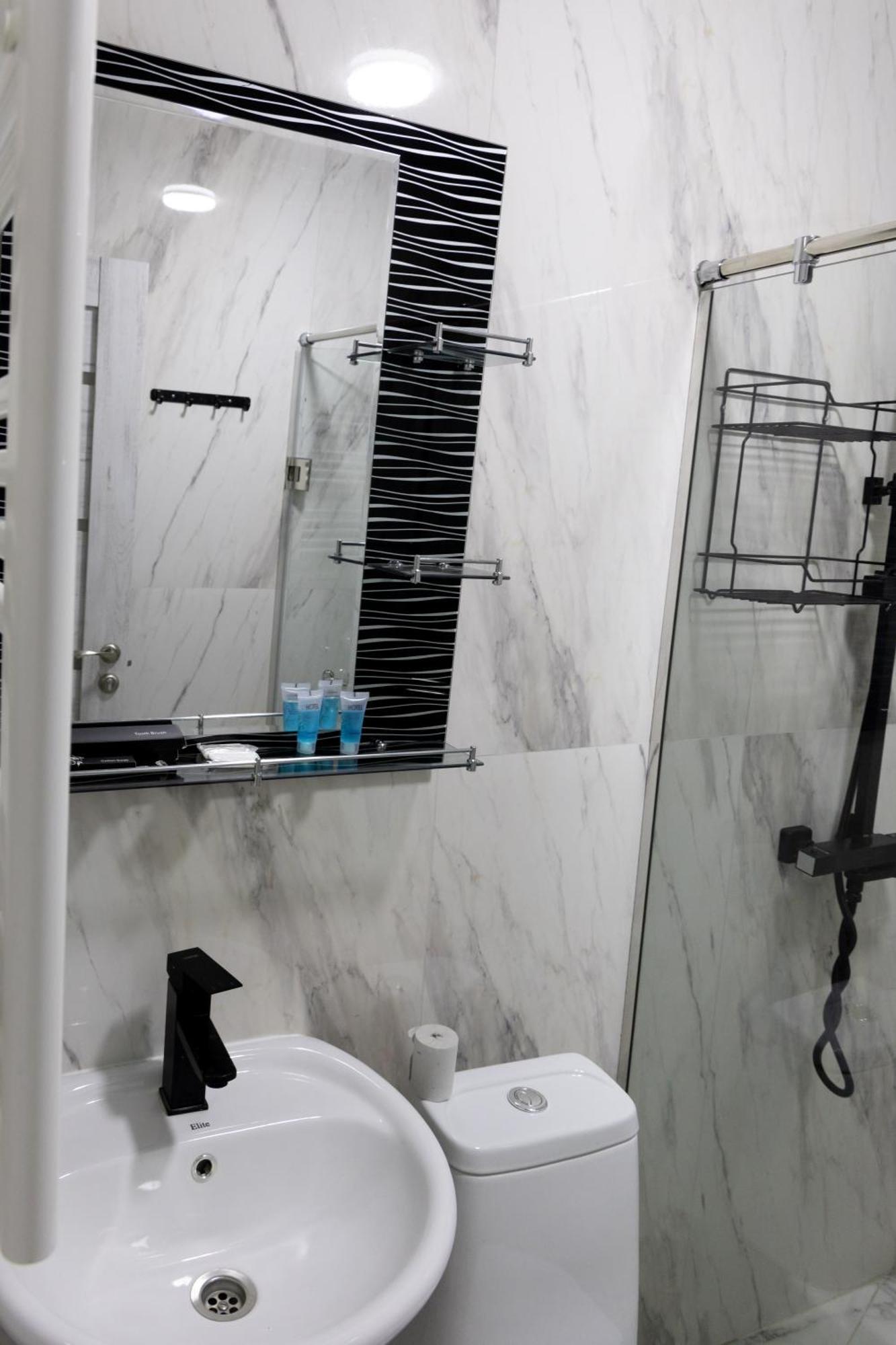 Gladzor Hotel ภายนอก รูปภาพ