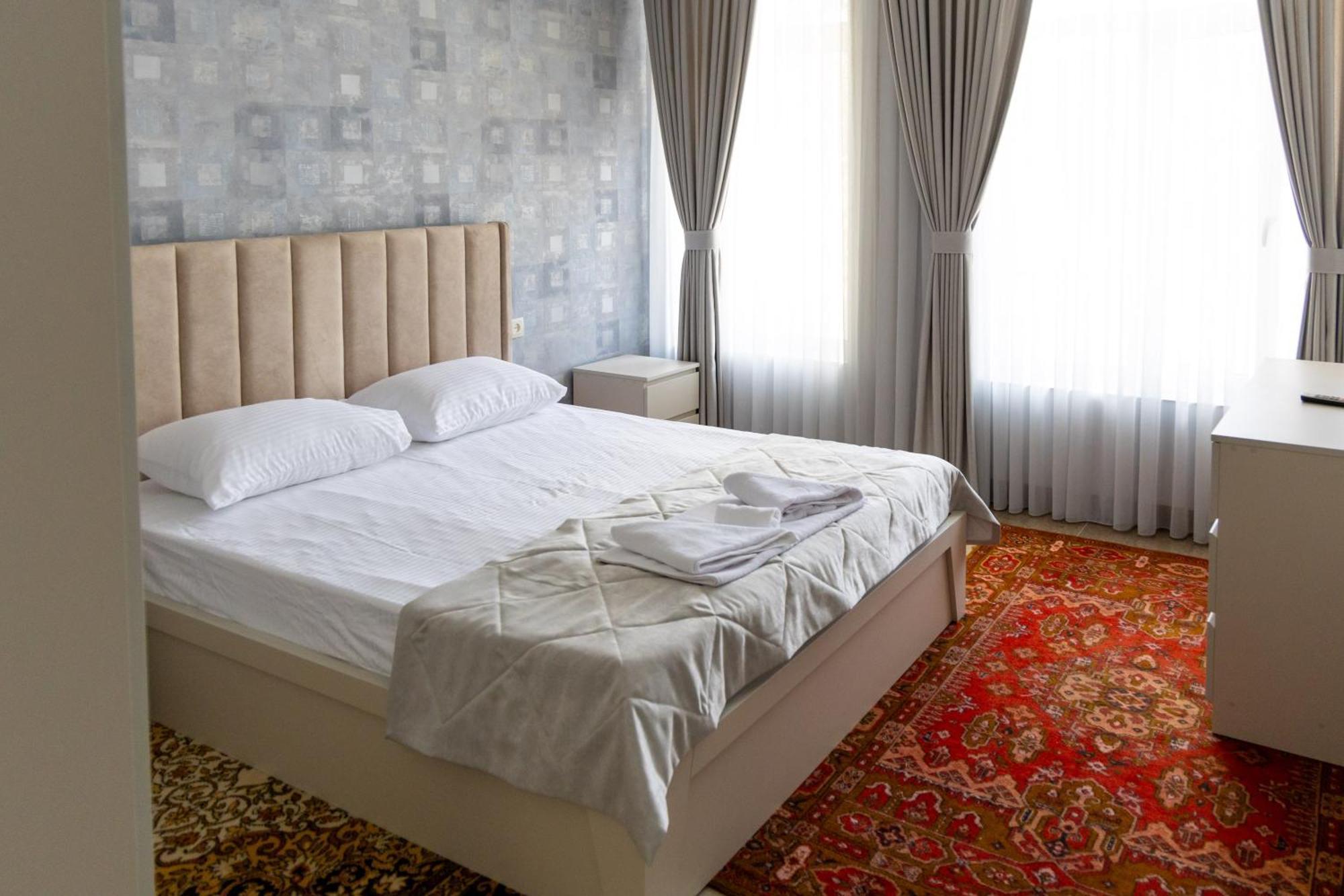 Gladzor Hotel ภายนอก รูปภาพ